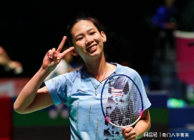 如今的他在 如今的他在